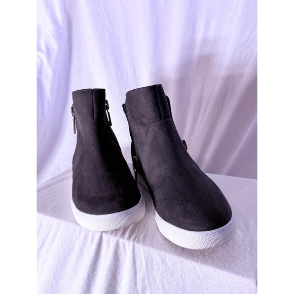 Bass Silvie Womens 7.5M Grey Suede Like Textile Side Zip Ankle Boot Sneakers - Picture 4 of 9